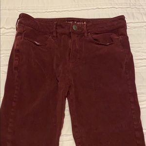 American Eagle Maroon Jegging